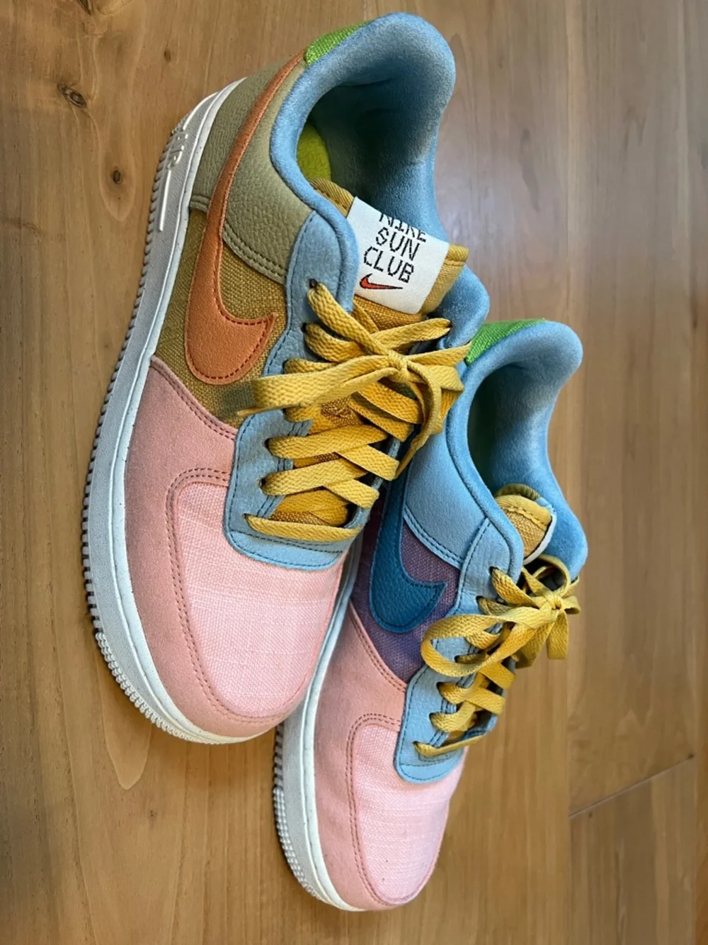 Nike Sun Club Women's Multicolor Pastel Low-Top Sneakers - Picture 1 of 6